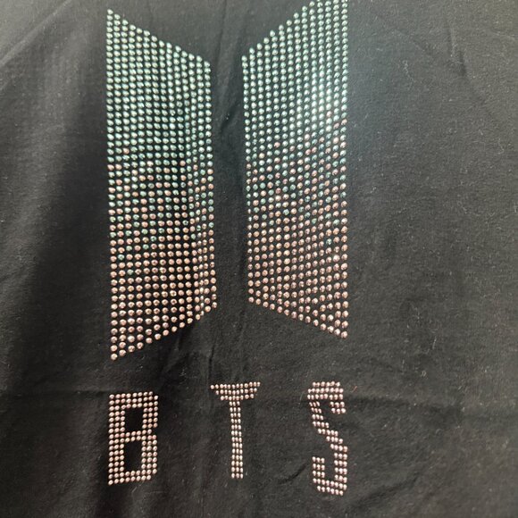 BTS Army K-pop sparkly rhinestones Next Level Apparel tee size large runs small - Picture 11 of 11